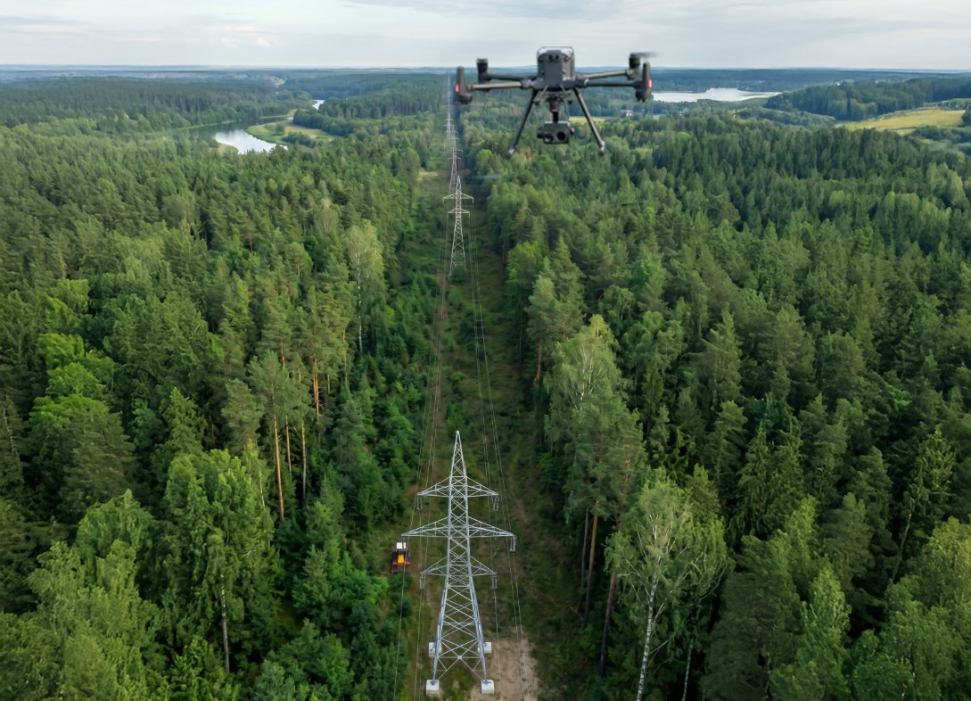 6641282cbf65-dron-02-poziom